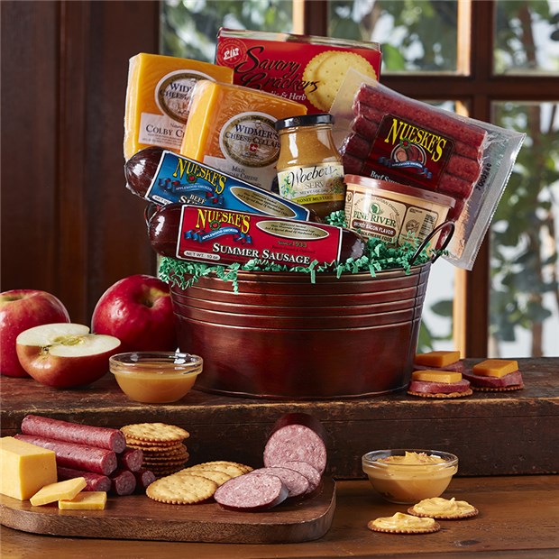 Nueske Party Pail Assorted Smoked Meats Nueske's