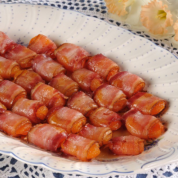 Bacon Wrapped Apricots Recipe