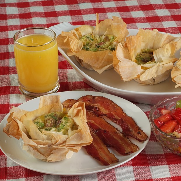 Phyllo_Egg_Cups_with_Bacon_Nueskes_Recipe