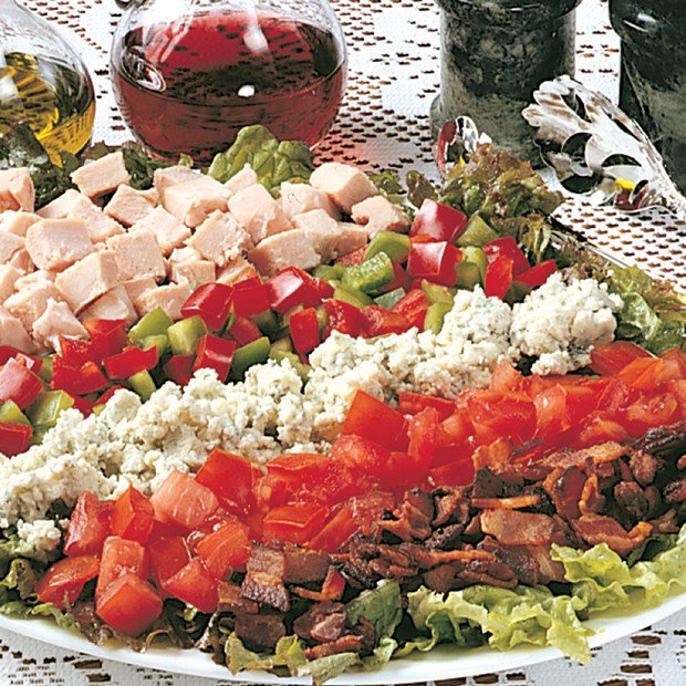 Bacon and Chicken Cobb Salad